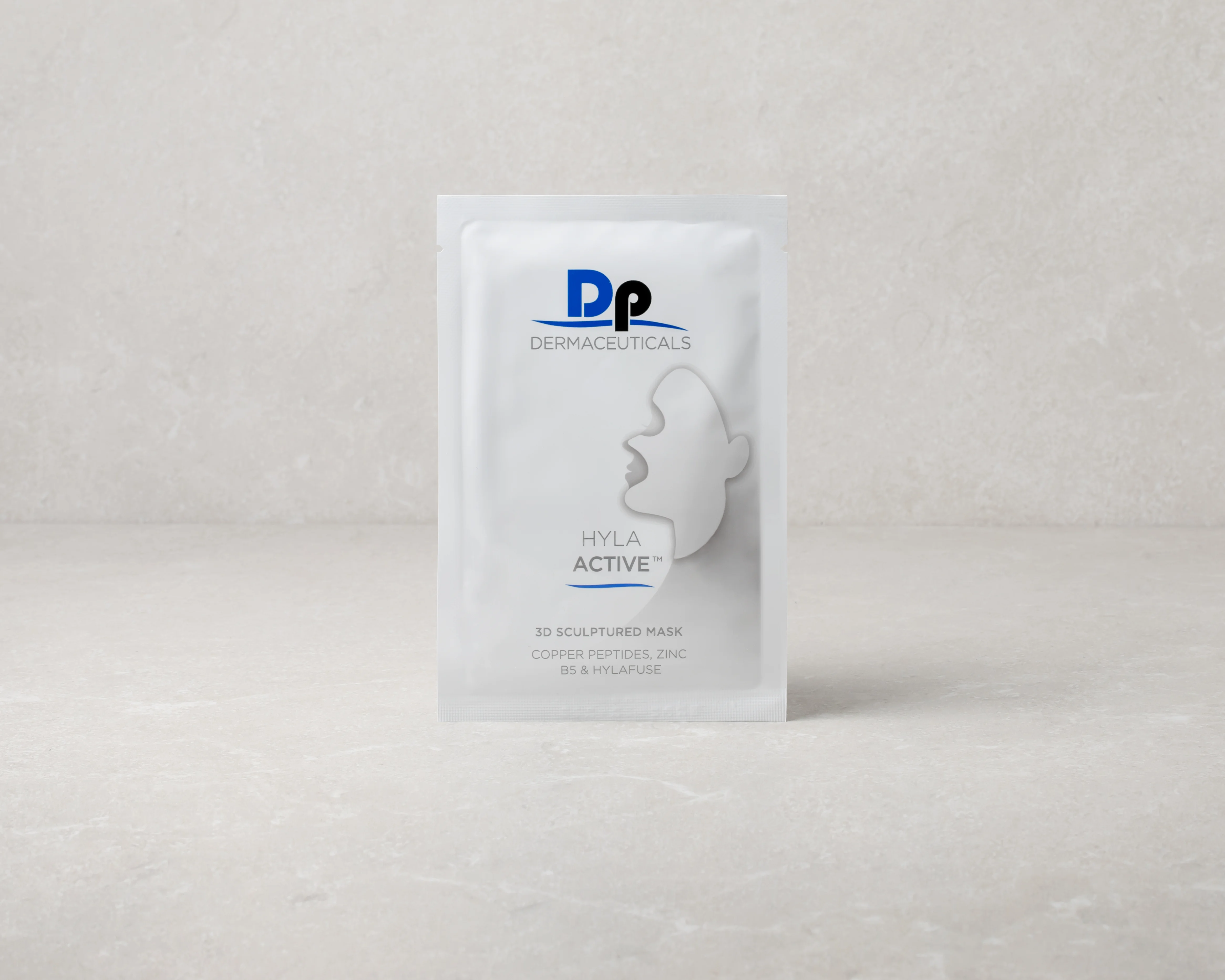 HylaActive 3D Sculptured Mask, doos van 5 stuks - 2020 08 25 dermapen world day 6 033 2 - DPD-HA-MASK-5