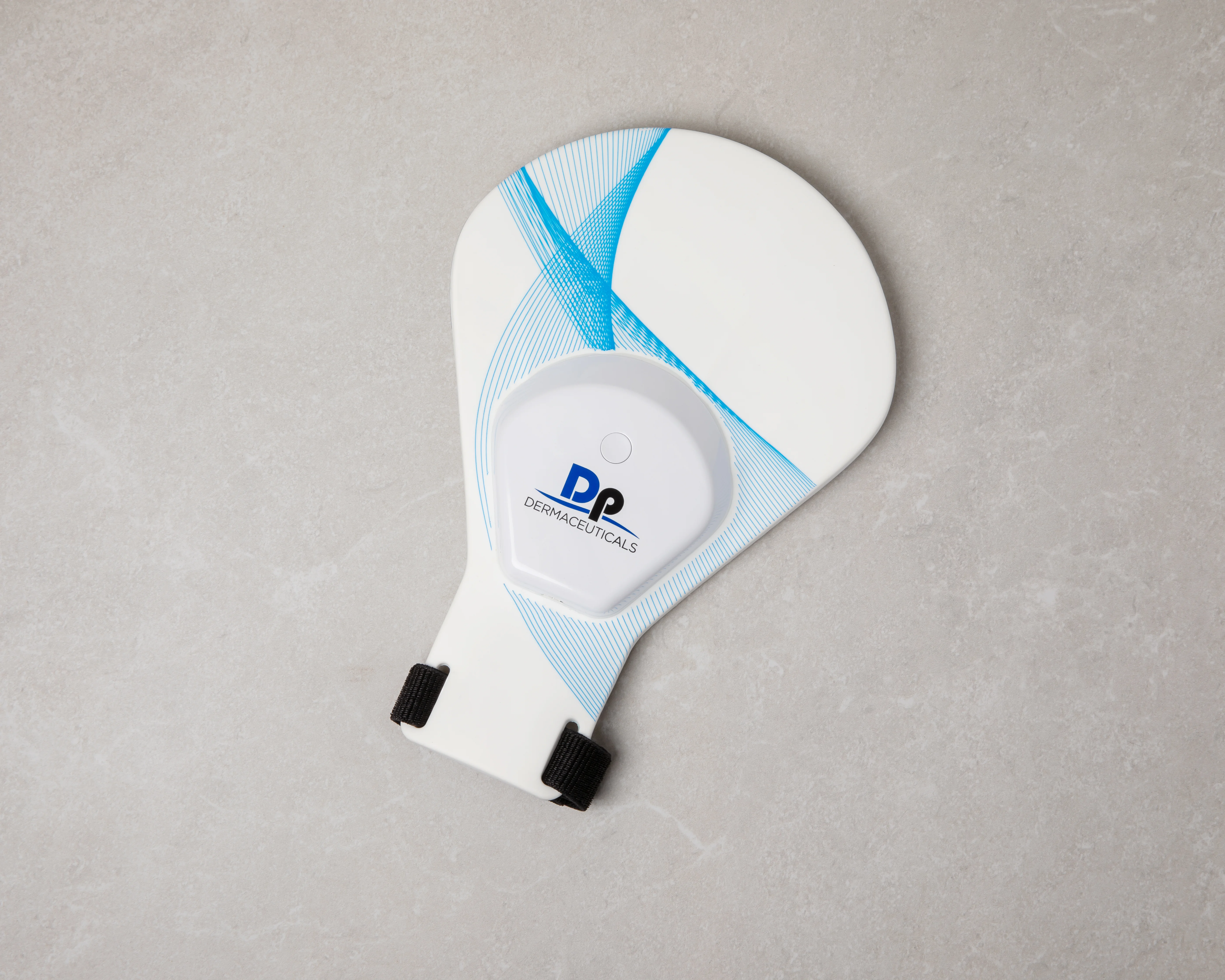 Dermapen&trade; L.E.D. HAND - 2020 09 16 dermapen world day 7 305 1 copy - DPD-LED-KIT-HAND-1
